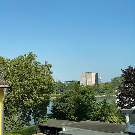 Koblenz - Eigenes Bad,kueche - Wifi - Parkplatz - 2 Og