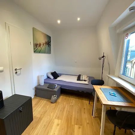 Apartment Koblenz - Eigenes Bad,kueche - Wifi - Parkplatz - 2 Og *
