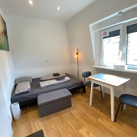 - Eigenes Bad,küche - Wifi - Parkplatz - 2 Og Apartment *