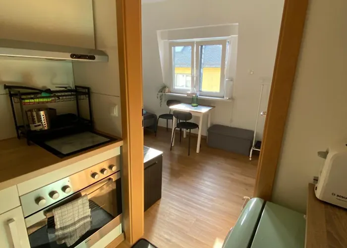 - Eigenes Bad,kueche - Wifi - Parkplatz - 2 Og Daire *